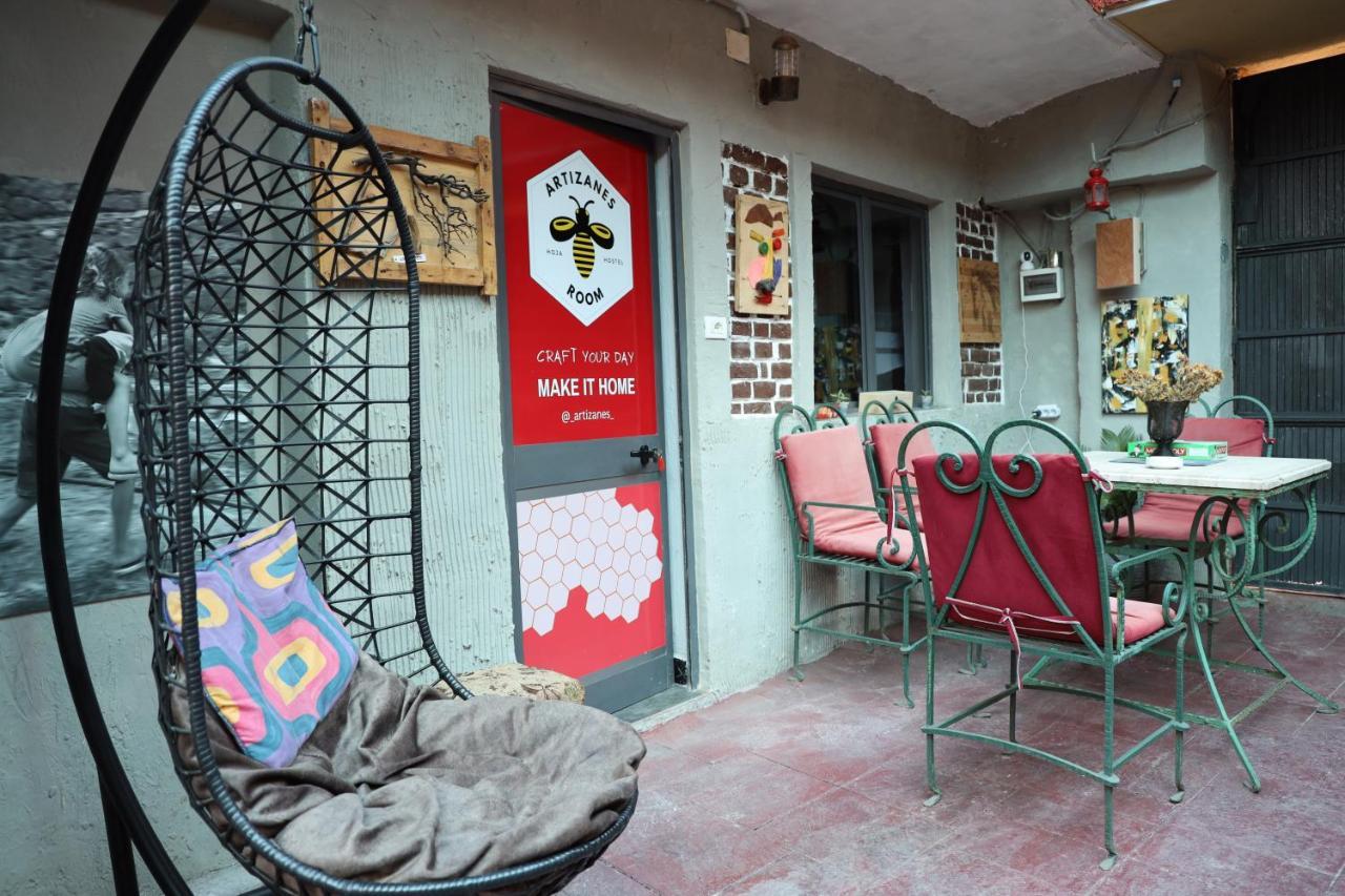 Hoja Hostel Tirana Exterior foto